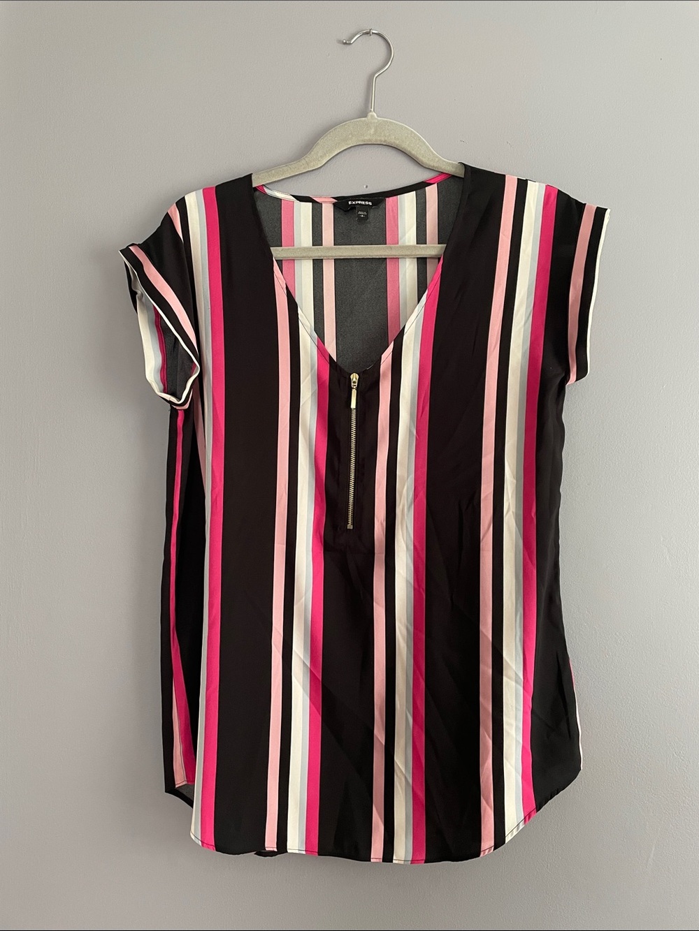 Express Black, Hot Pink & Cream Vertical Stripe V-Neck Zip Blouse
